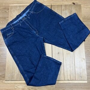 Wrangler Men's Rugged Wear Relaxed Fit Straight Leg Jeans Size 44x30